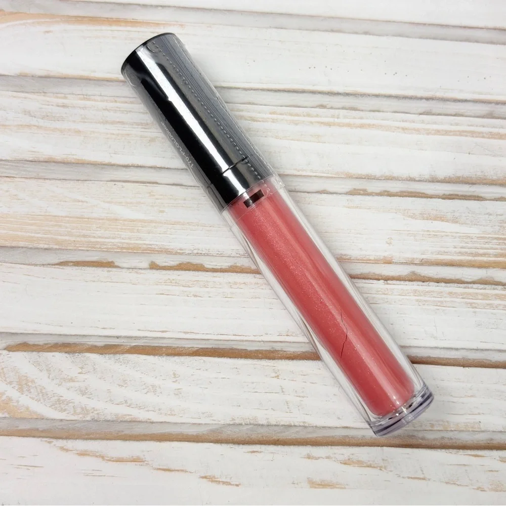 🆕 Lip Plumping Gloss - Dainty